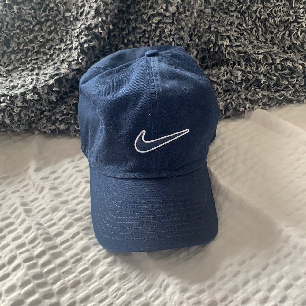 nike baseball cap